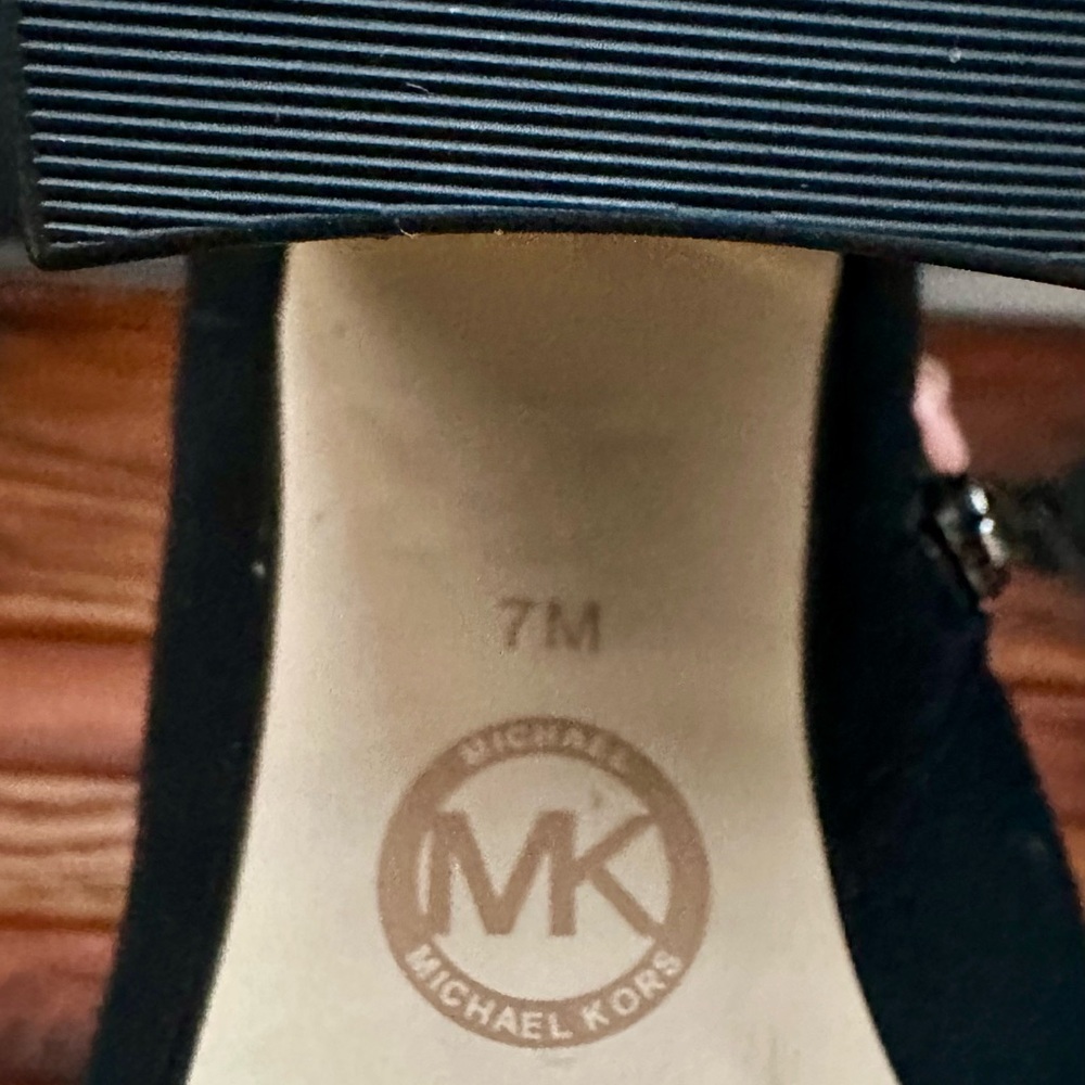Michael Kors Leather Bootie with Beaded Heels - Size 7 - Picture 7 of 7
